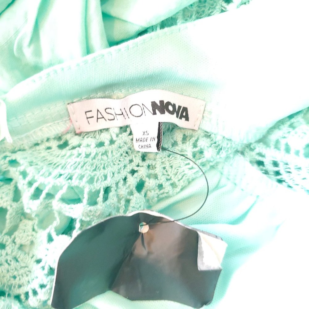 Stunning High-Low Dress Aqua Crochet Lace NWT XS - Picture 8 of 9